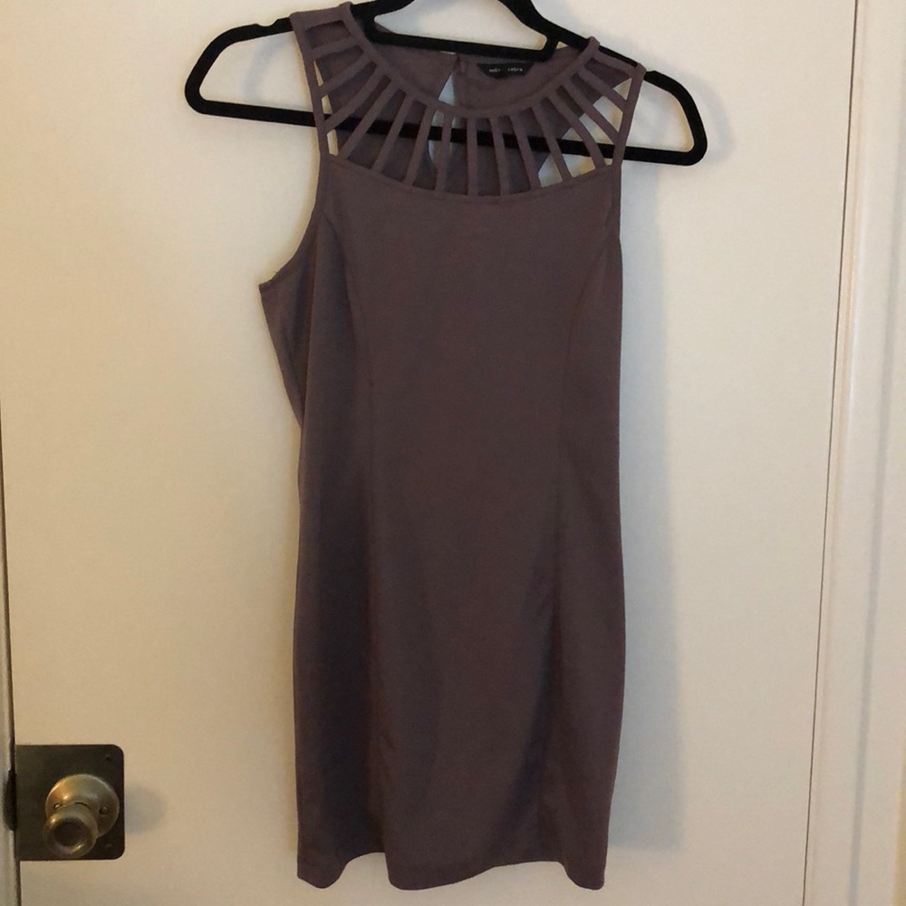 purple dress